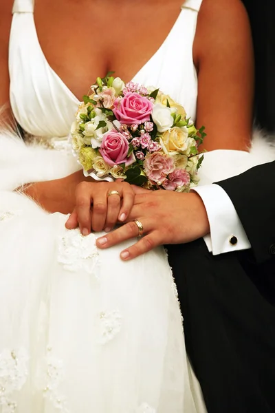 Casal recém-casado — Fotografia de Stock