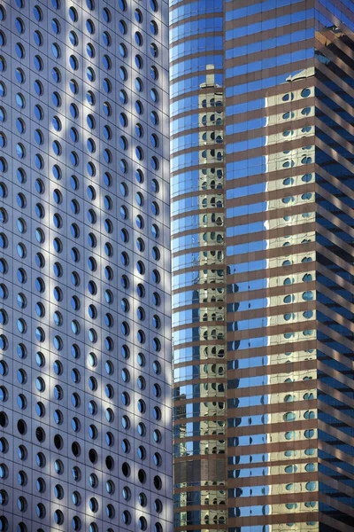 Edificio de oficinas — Foto de Stock