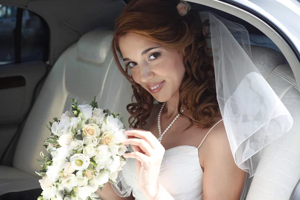 Happy bride — Stock Photo, Image