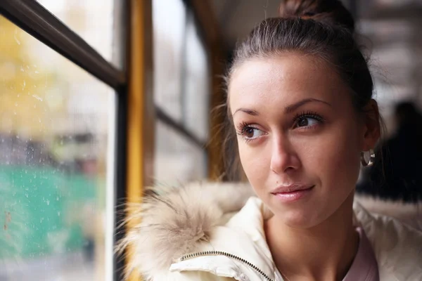 The girl in the bus — Stock Photo, Image