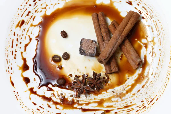 Caramelle al cioccolato con anice e cannella — Foto Stock