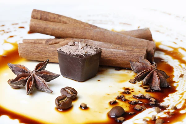 Chocolate candy with anice and cinnamon — Stock Photo, Image