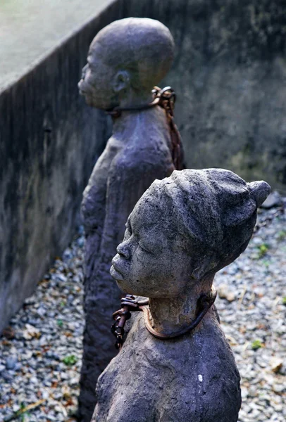 Estátua de comércio de escravos africanos — Fotografia de Stock