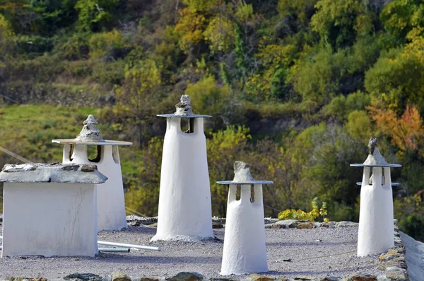 Chimeneas moriscas tradicionales en las Alpajarras Fotos de stock libres de derechos