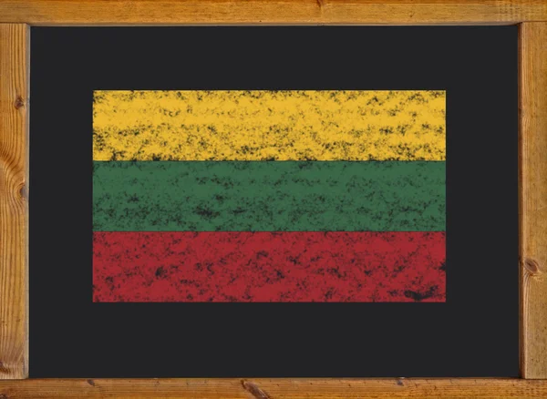 Bandeira da Lituânia num quadro negro — Fotografia de Stock