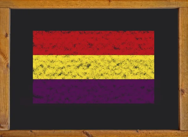 黑板上西班牙共和国旗帜 — 图库照片