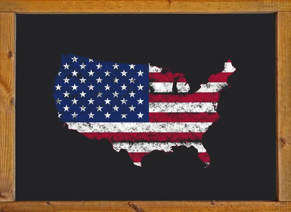 美国国旗在黑板上的地图 — 图库照片