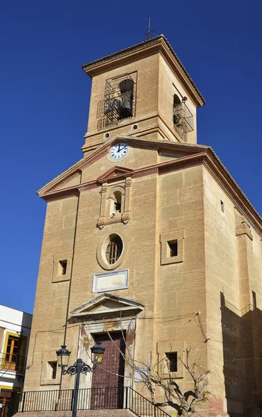 Kyrkan står hög av Ohanes, La Alpujarra — Stockfoto