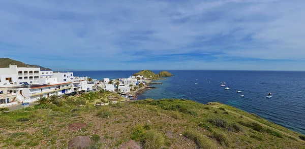 Wioska rybacka wewnątrz parku przyrody Cabo de Gata — Zdjęcie stockowe