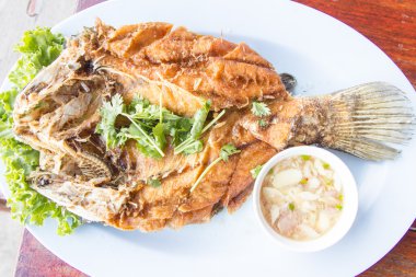 diepe gebakken snapper.