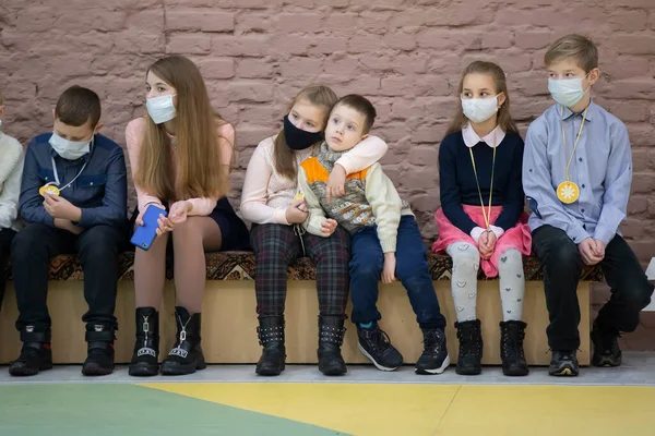 December 2020 Wit Rusland Gomil Kerstvakantie Stad Tijdens Coronavirusepidemie Kinderen — Stockfoto
