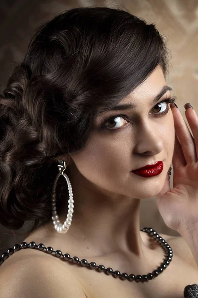 Retro Woman Portrait Luxurious Lady Vintage Style 20S 30S — Stock Photo, Image