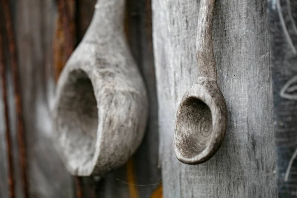 Cuillères Maison Bois Accrochées Mur — Photo