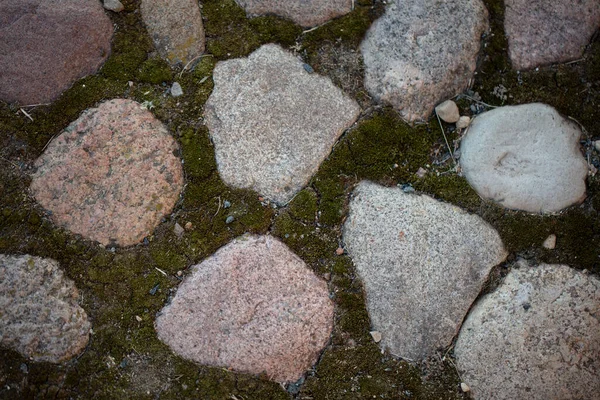 Bakgrund Gammal Vägg Grova Stora Stenar Stenblock Och Mossa — Stockfoto