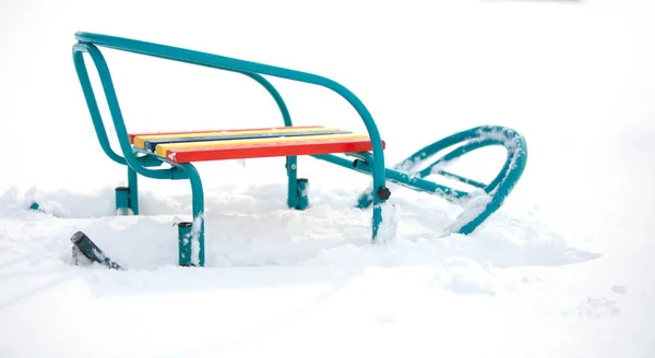 Colorful Sleds White Snowy Background — Stock Photo, Image