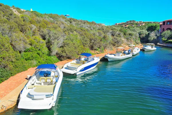 Porto Cervo canal under a cloudy sky — Stock Photo, Image