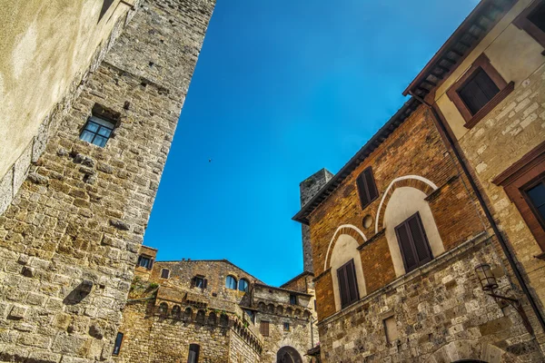 San gimignano unter klarem Himmel — Stockfoto