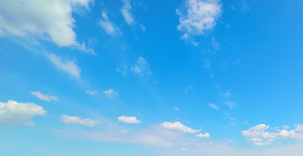 Blue sky, white clouds — Stock Photo, Image