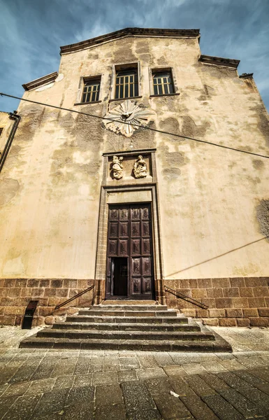 Vista frontal de la iglesia de San Michele en Alghero — Foto de Stock