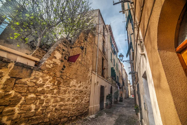Rue étroite à Alghero — Photo