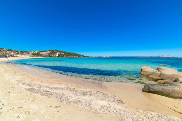 在晴朗的日子里 撒丁岛 Cala Battistoni — 图库照片