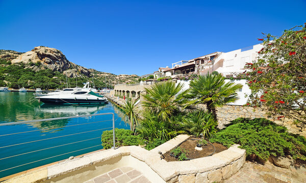 Poltu Quatu wharf, Sardinia