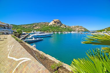 Poltu Quatu dock Sardunya, İtalya