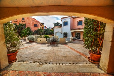 Porto Cervo'deki kemer