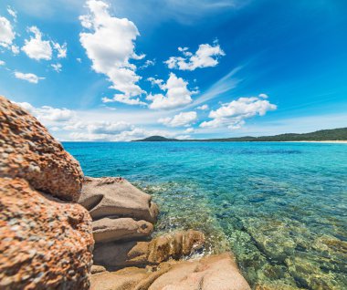 Liscia Ruja deniz kaya