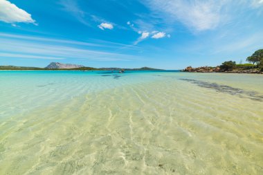 Lu Impostu plaj üzerinde bulutlar