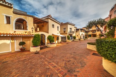 Porto Cervo Köyü Sardunya