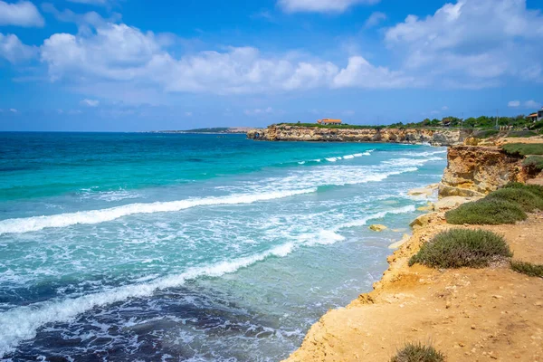 Cielo Nuvoloso Sulla Spiaggia Aena Scoada Sardegna — Foto Stock