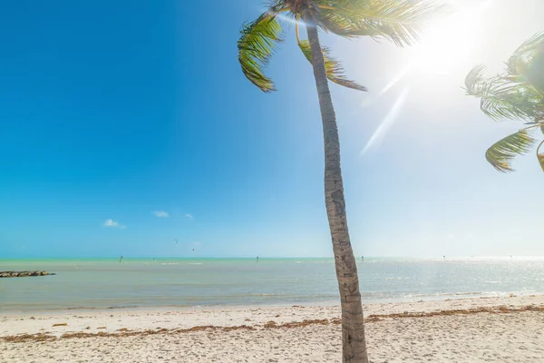 Sol Brilhando Sobre Famosa Praia Smathers Key West Florida Eua — Fotografia de Stock