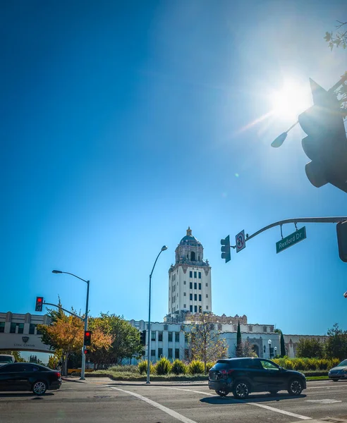 贝弗利山市政厅在灿烂的阳光下 美国南加州 — 图库照片