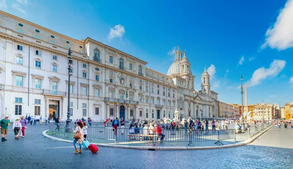 Rome Italië Oktober 2017 Het Stadsleven Het Wereldberoemde Piazza Navona — Stockfoto