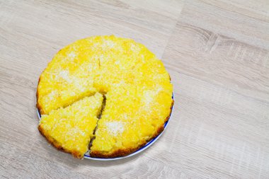 ananas ve hindistancevizi kek