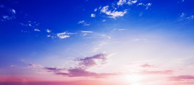 Alghero'da pembe gökyüzü