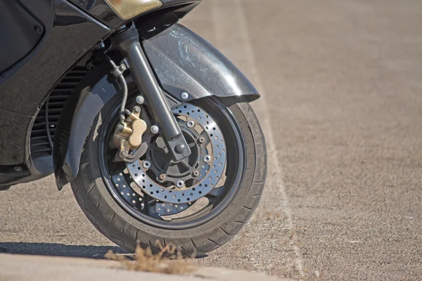 Close up van een scooter schijf rem — Stockfoto