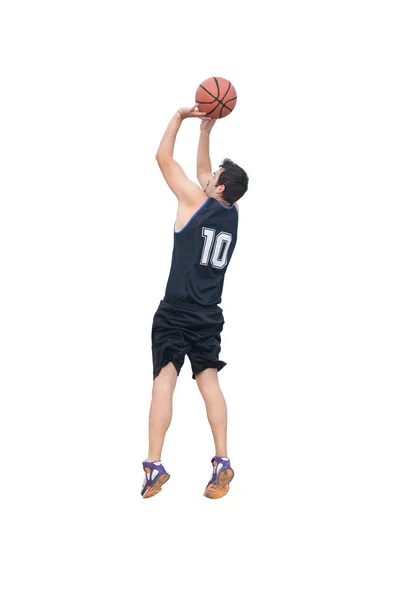 Баскетболист стреляет на белом — стоковое фото
