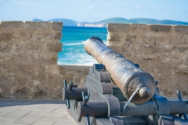 Ancient cannon in Alghero — Stock Photo, Image