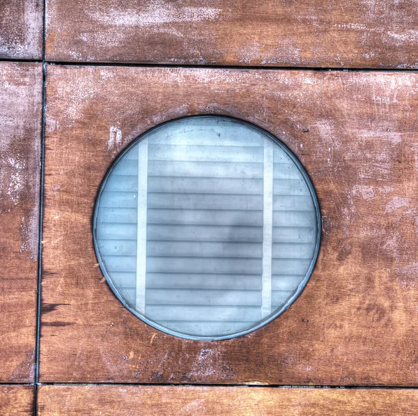 Porthole in the wood — Stock Photo, Image