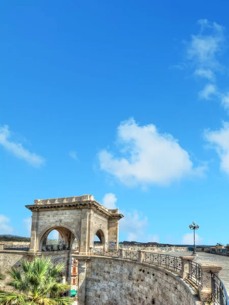 Saint Remy bastion under a blue sky — Stock Photo, Image