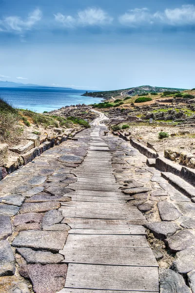 HDR ścieżka w Tharros — Zdjęcie stockowe