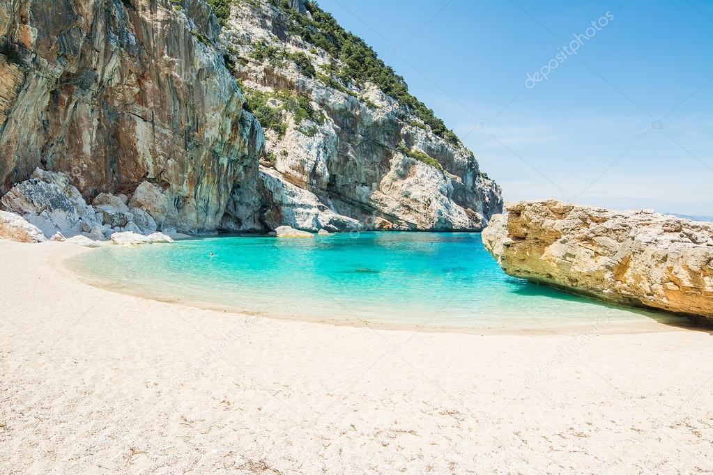 summer in Cala Mariolu