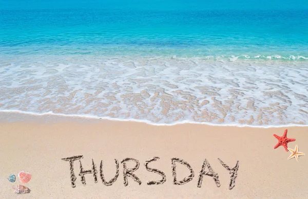 Thursday on a tropical beach — Stock Photo, Image