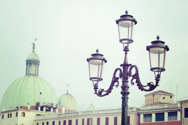 Vintage lamppost in Venice, Italy — Stock Photo, Image