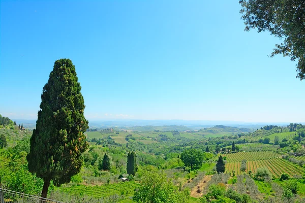 Tuscan landscape seen from San Gimignano — Stock Photo, Image