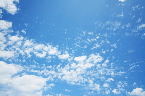 Cielo con nubes — Foto de Stock