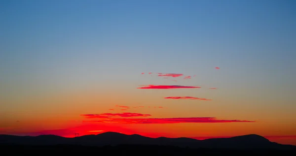 Coucher de soleil rouge en Sardaigne — Photo
