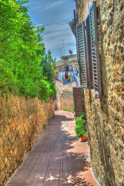 San Gimignano köşesinde hdr — Stok fotoğraf